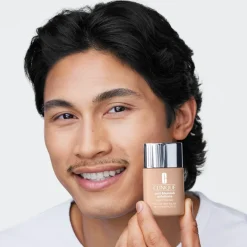 Anti-Blemish Solutions Liquid Makeup Foundation, CN 58 Honey