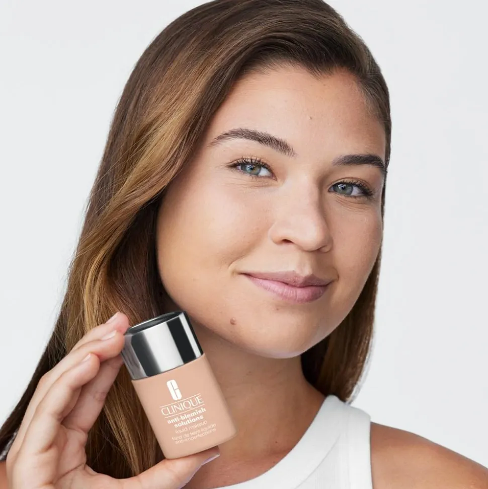 Anti-Blemish Solutions Liquid Makeup Foundation, CN 52 Neutral