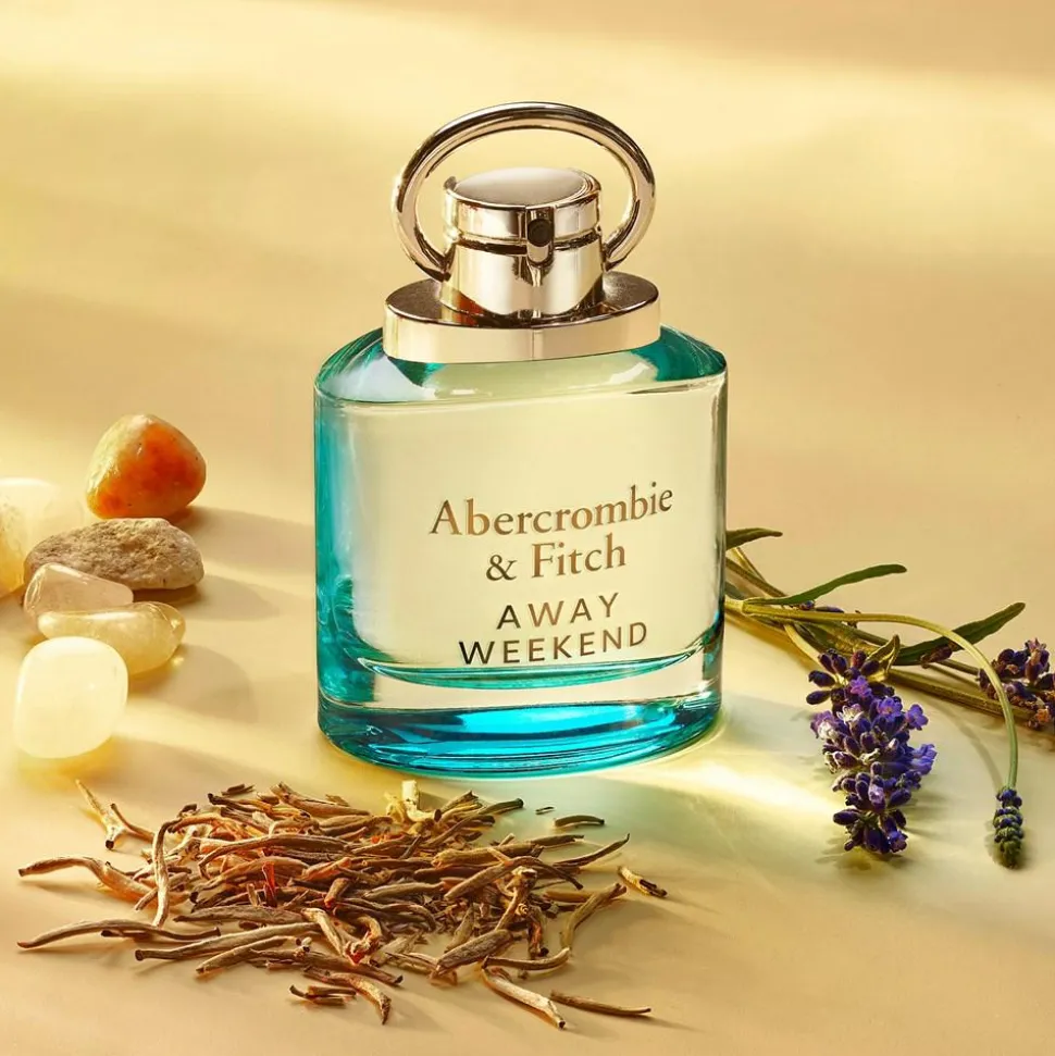 Away Weekend Women Eau De Parfum, 30 ml