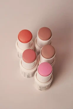Blush, 02