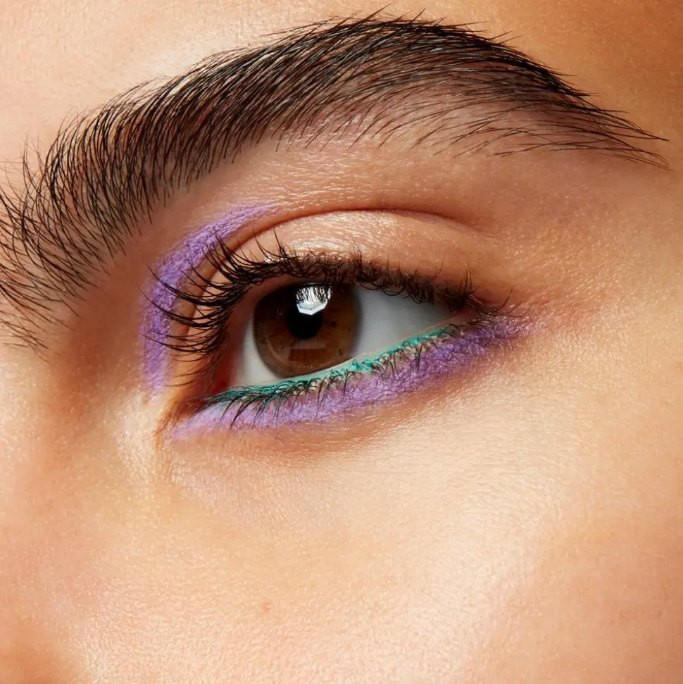Colour Excess Gel Pencil Eyeliner, HH Commitment Issues