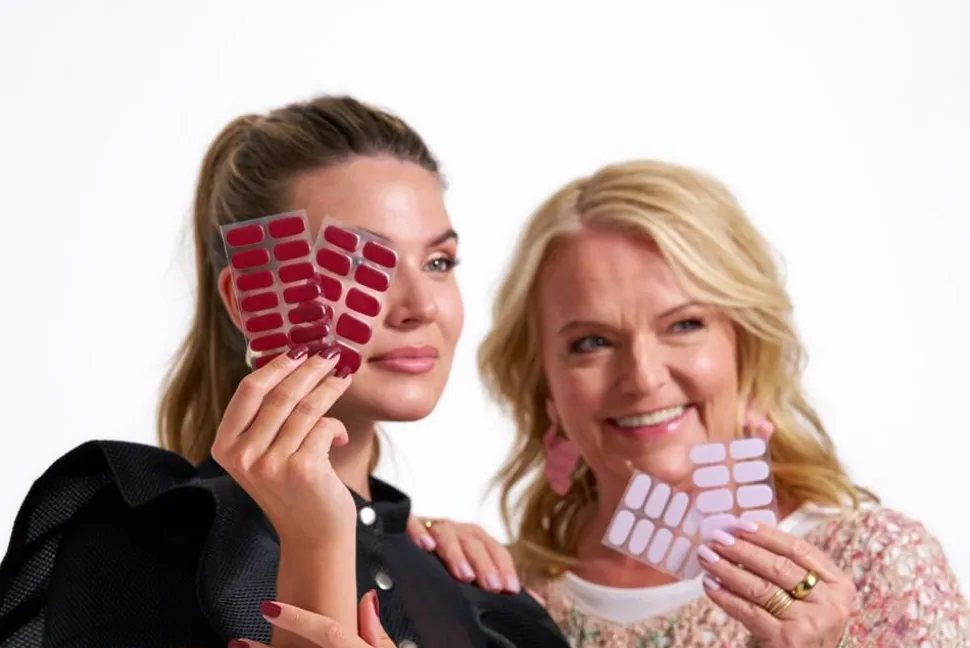 Gel iQ Nail Strips, Bordeaux Dreams