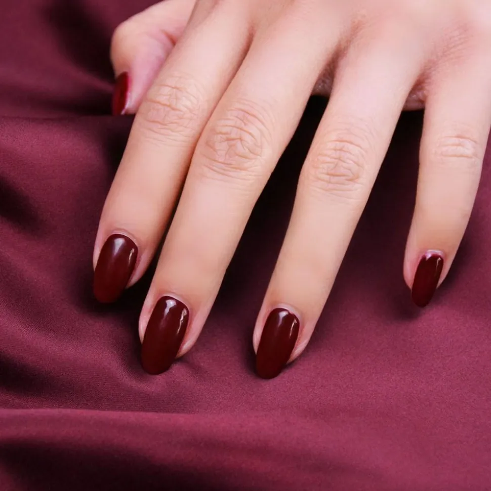 Gel Polish, Cassis