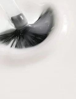 Gel Polish, Chantilly