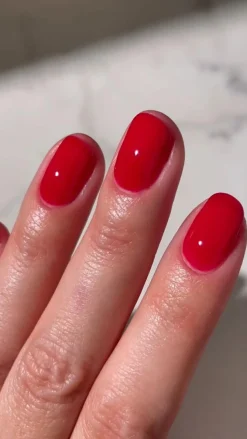 Gel Polish, Pomegranate