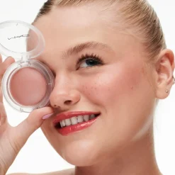 Glow Play Blush, Blush Please