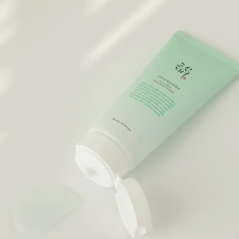Green Plum Refreshing Cleanser, 100 ml