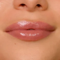 Lip Retreat, Lovely Nudes