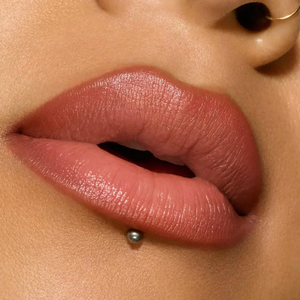 Lipglazer Glossy Lipliner, Velvet Teddy