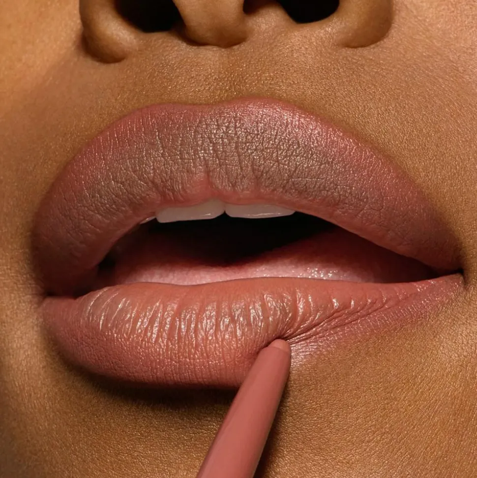 Lipglazer Glossy Lipliner, Velvet Teddy