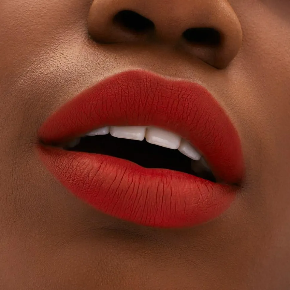 Locked Kiss 24HR Lipstick, 23 Gutsy