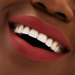 Locked Kiss 24HR Lipstick, 33 Coy
