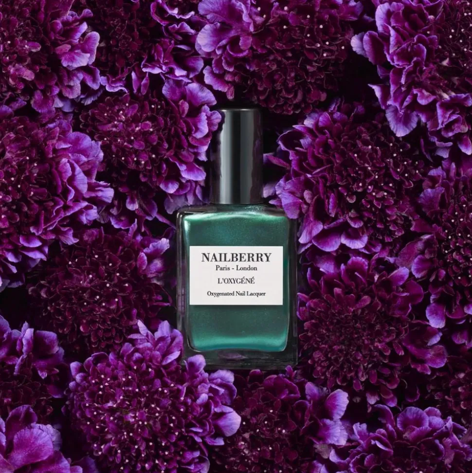 L’Oxygéné Nail Polish, Glamazon