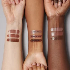 Lustreglass Lipstick, Uncensored