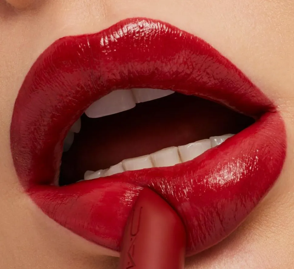Macximal Sleek Satin Lipstick, Dubonnet