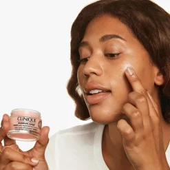 Moisture Surge 100H Auto-Replenishing Moisturizing Face Cream, 125 ml