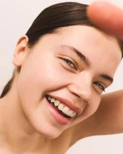 Natural Liquid Concealer, 03 Lake