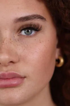 No Drama Nude Lashes