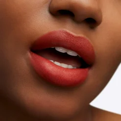 Powder Kiss Liquid Lipstick, Rhythm 'N' Roses
