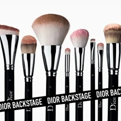 Retractable Kabuki Brush, N° 17