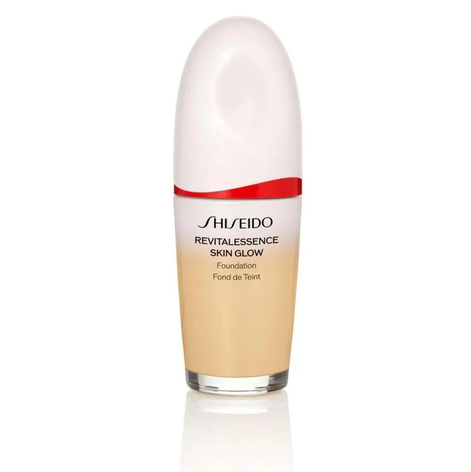 Revitalessence Skin Glow SPF 30 Foundation, R E 220
