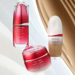Revitalessence Skin Glow SPF 30 Foundation, R E 210