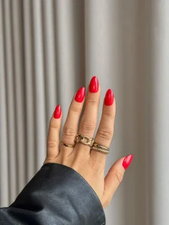Ruby Red Press-On Kunstige Negle