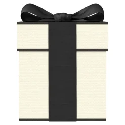 Scented Classic Candle, Cypress & Grapevine
