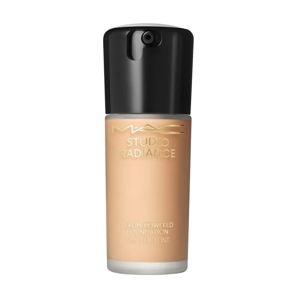 Studio Radiance Serum-Powered Foundation, NW20