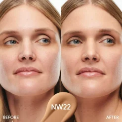 Studio Radiance Serum-Powered Foundation, NW22